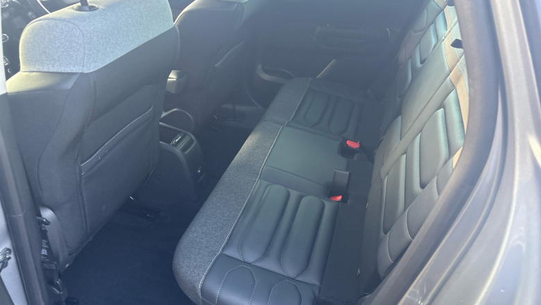 Citroen C3 Aircross 1.2 PureTech 110 Shine Plus 5dr Petrol Hatchback